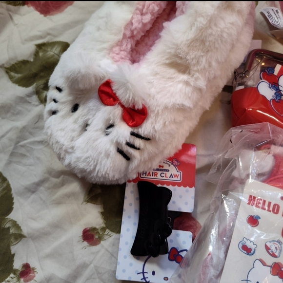 Hello Kitty Collection Lot - Picture 7 of 7